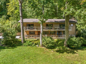 Stunning 4BR 10 Min to DwTn Gatlinburg Hot Tub FREE Attraction Tickets